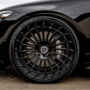 Zwart of Donkergrijs