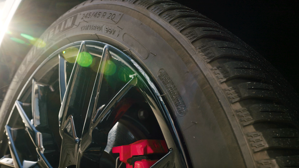 Velgschade-ford-wheel-1